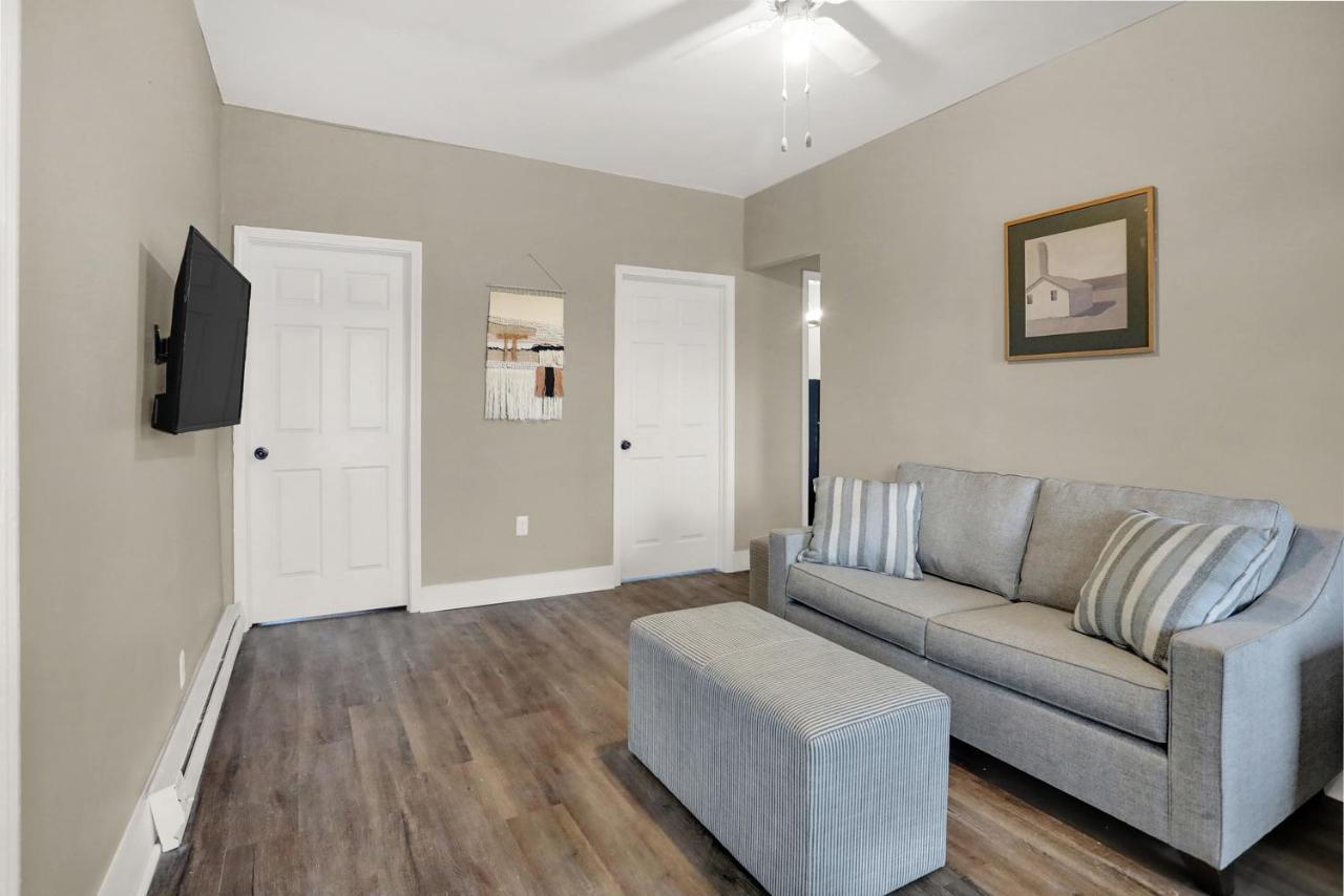 The Village Downtown West Indianapolis Extérieur photo