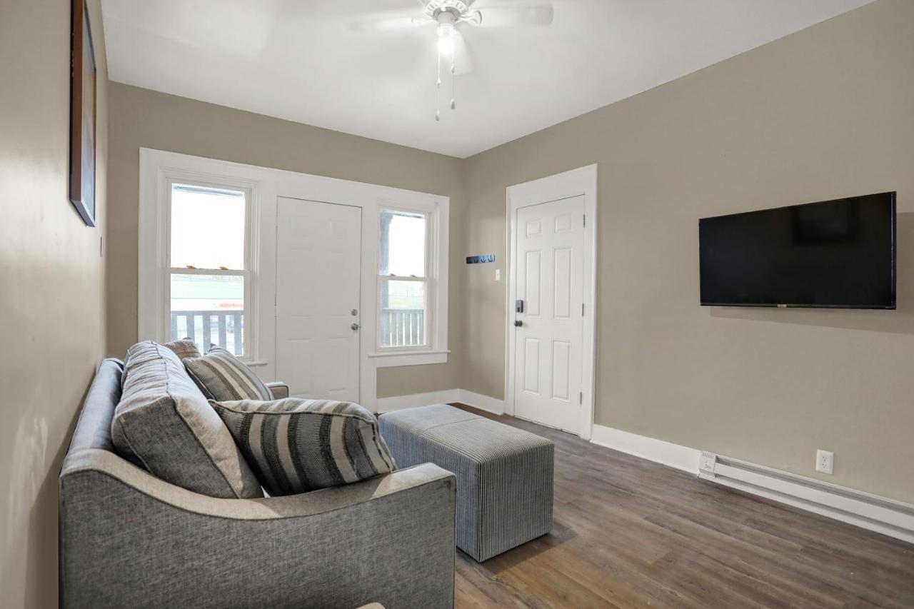 The Village Downtown West Indianapolis Extérieur photo