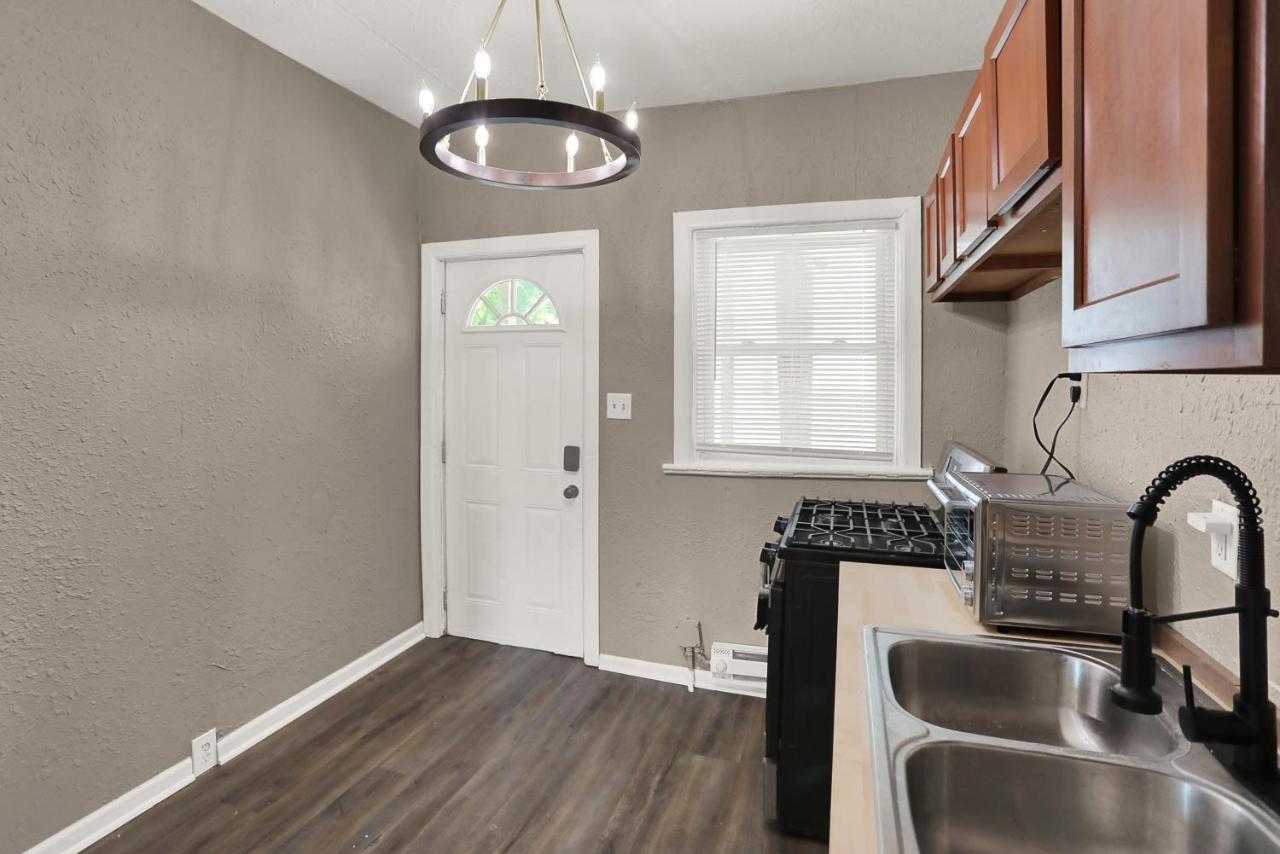 The Village Downtown West Indianapolis Extérieur photo