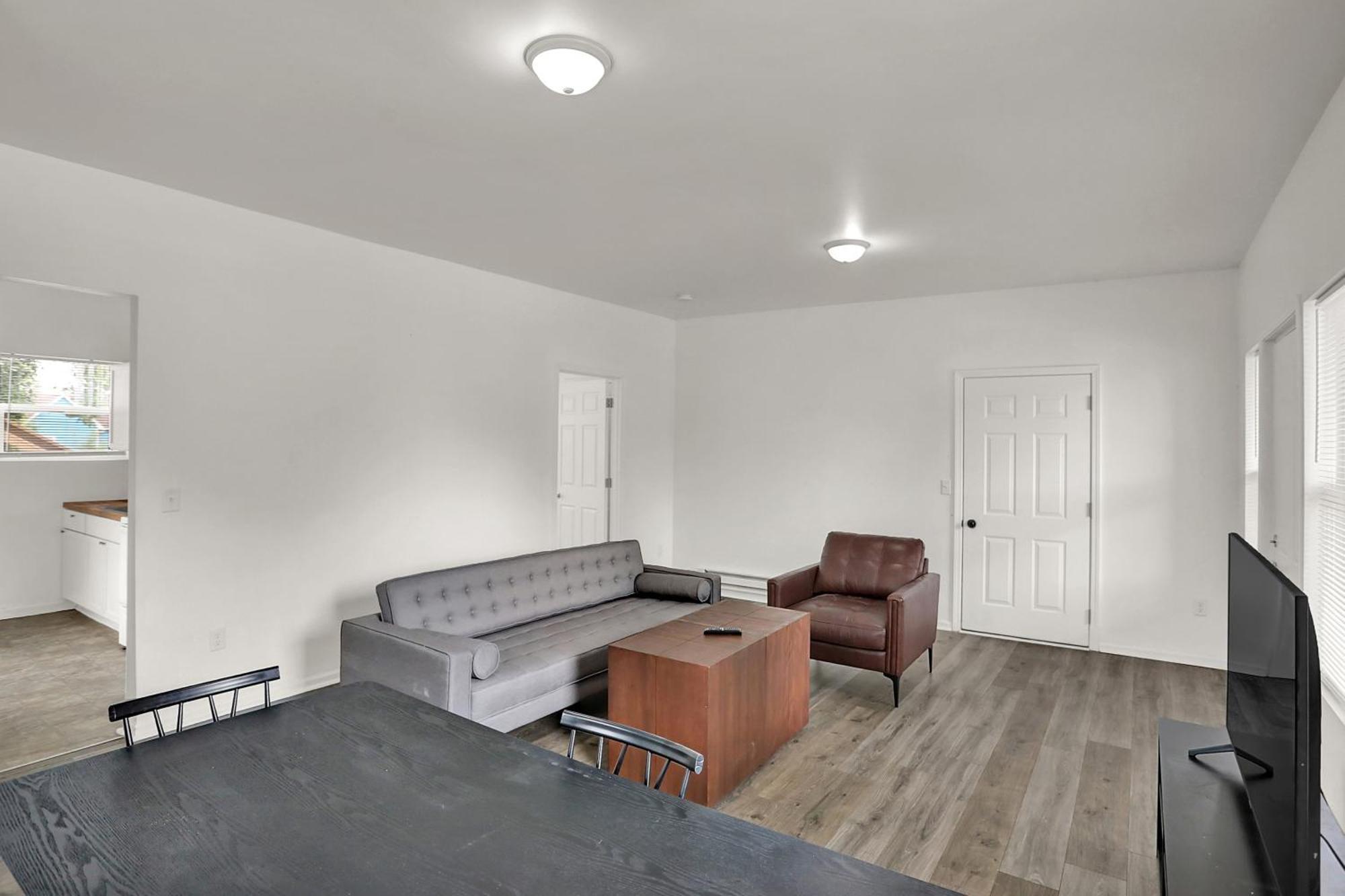 The Village Downtown West Indianapolis Extérieur photo
